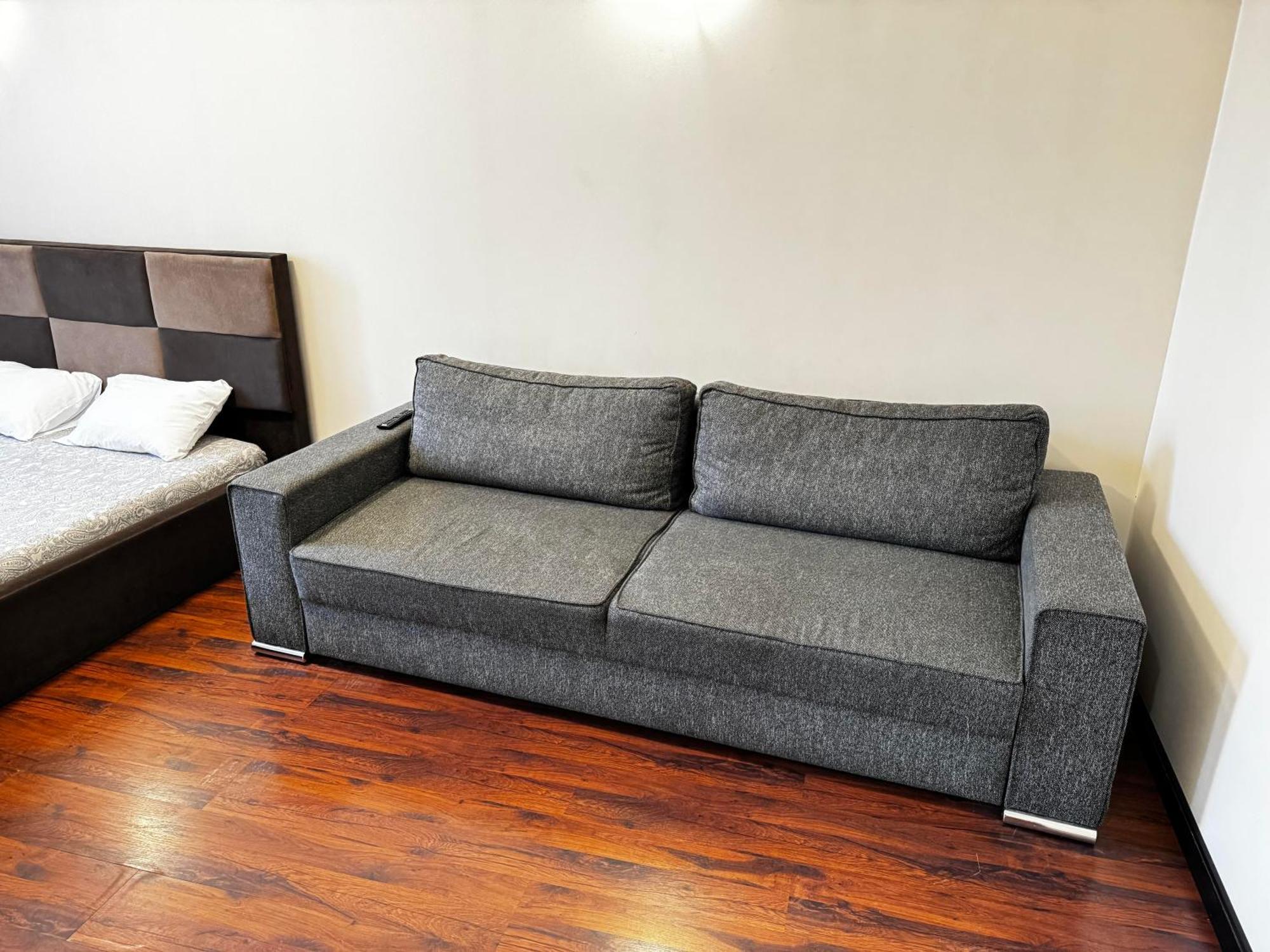 ApartHotel Riga Exterior foto A sofa bed