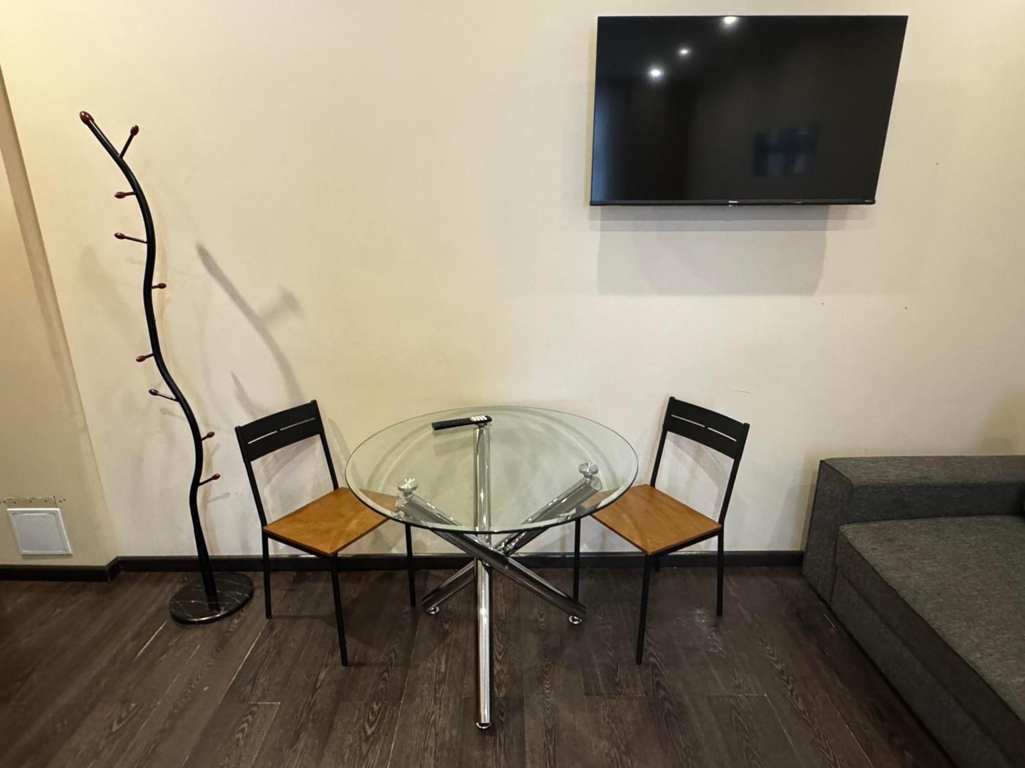 ApartHotel Riga Exterior foto A coat rack